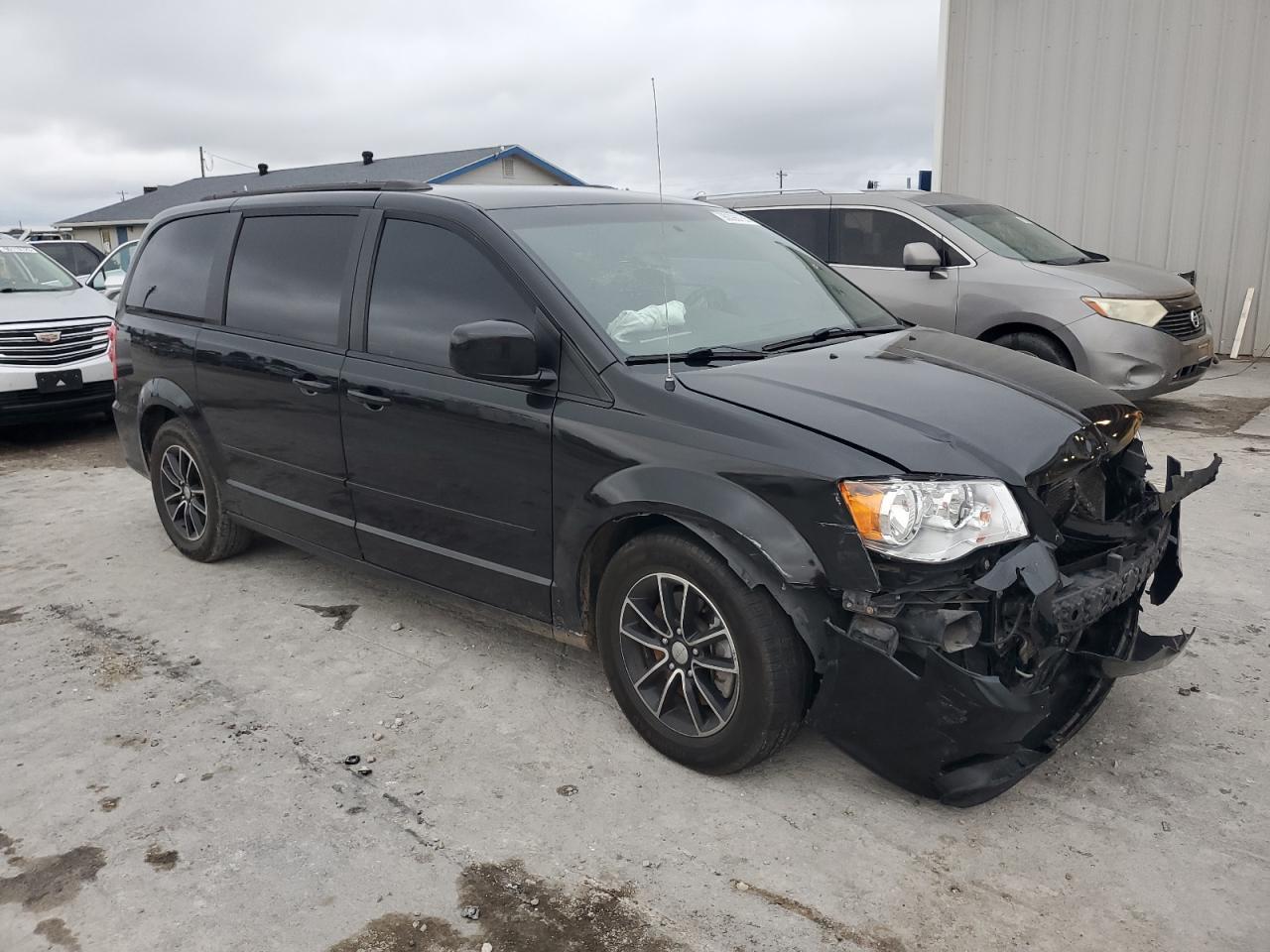 2016 Dodge Grand Caravan R/T - Фото 4