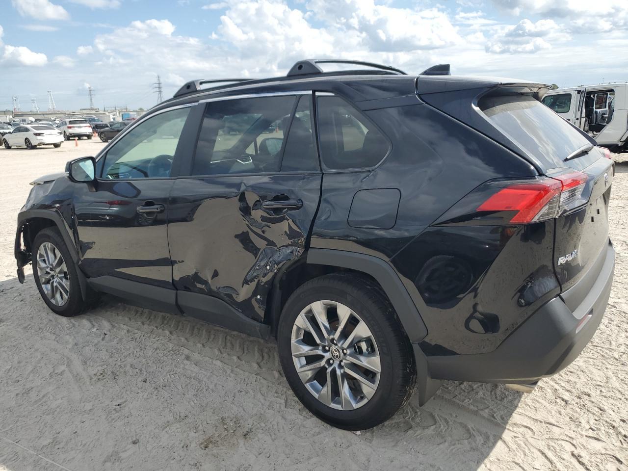 2025 Toyota Rav4 Xle Premium - Фото 2