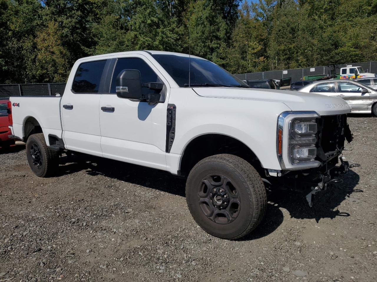 2024 Ford F350 Super Duty - Фото 4