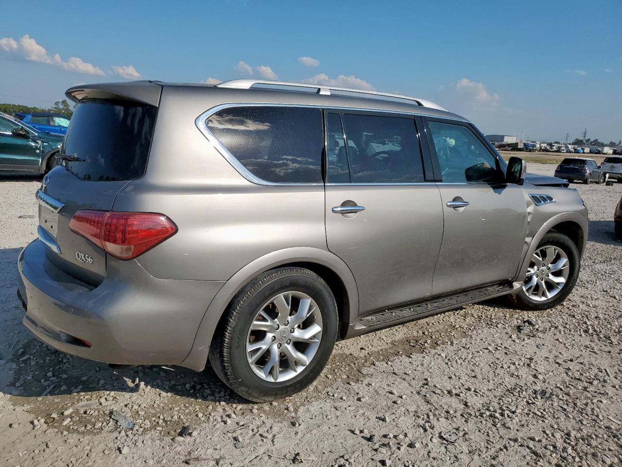 2013 Infiniti Qx56 - Фото 3