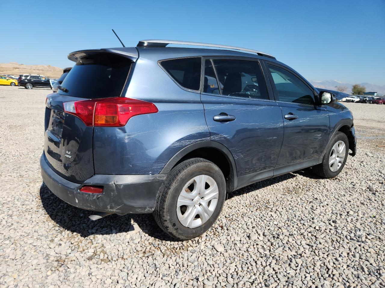 2014 Toyota Rav4 Le - Image 3