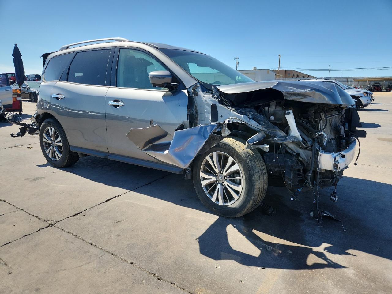 2020 Nissan Pathfinder Sl - Фото 4