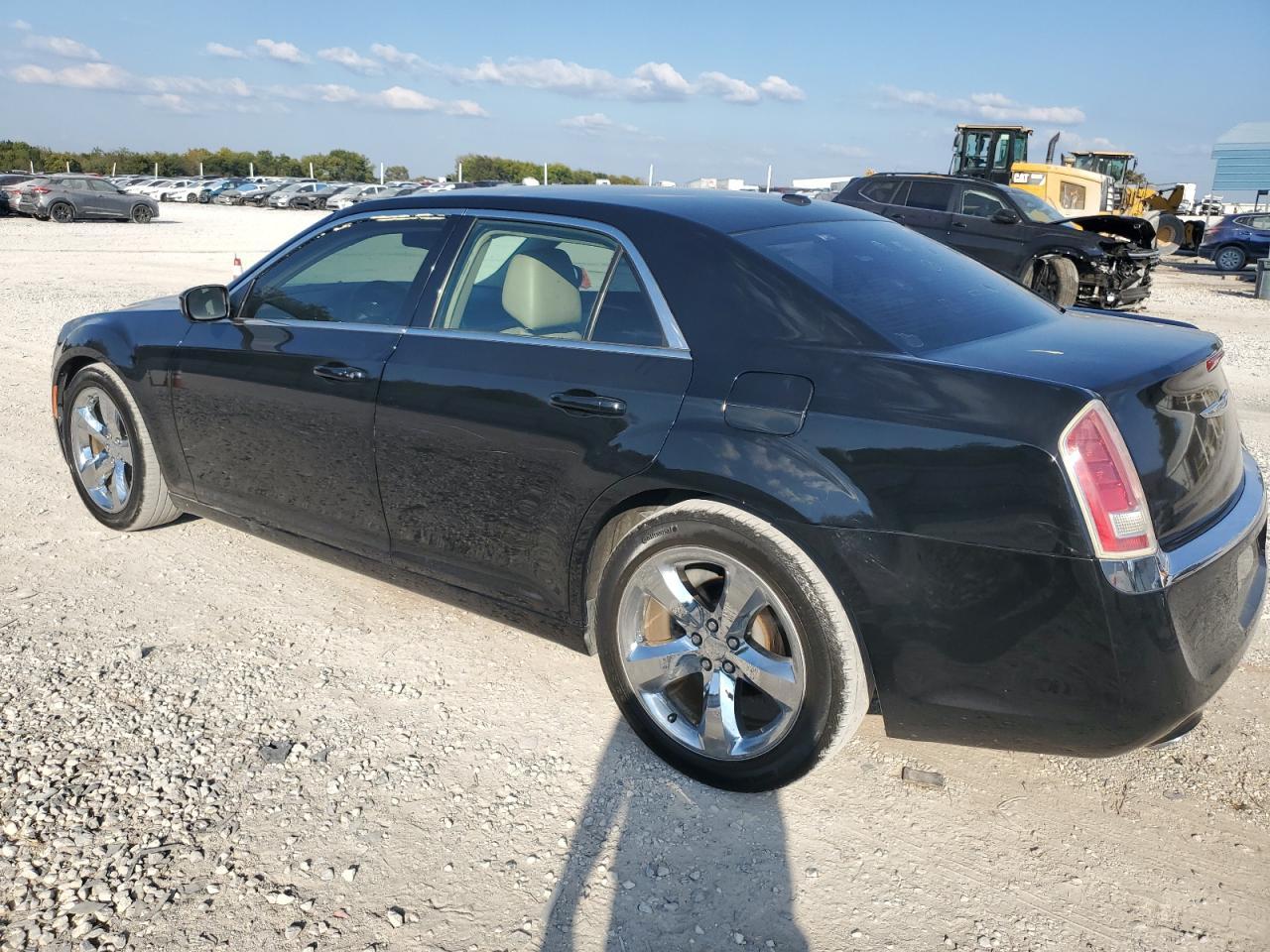 2014 Chrysler 300 - Фото 2