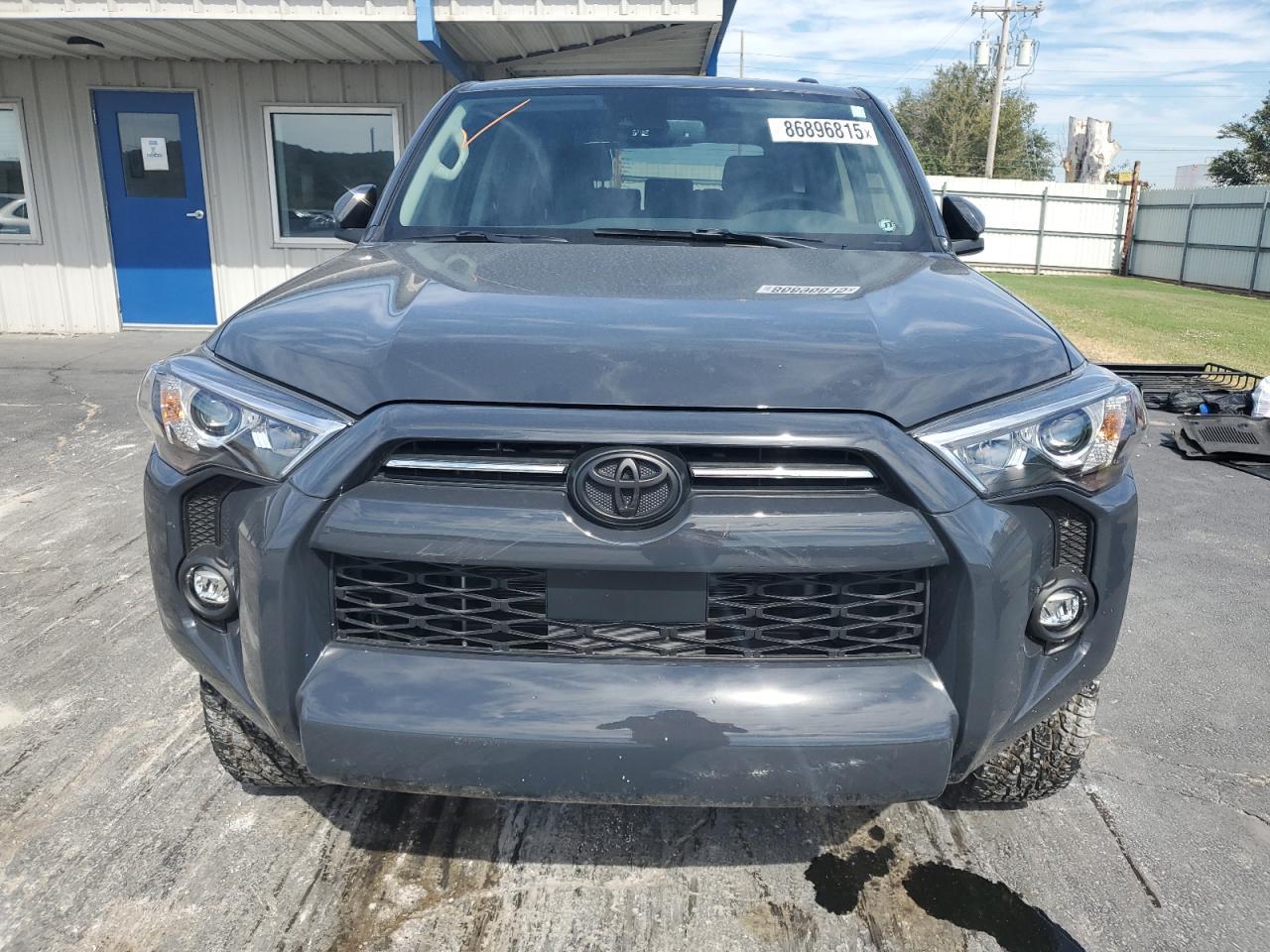 2024 Toyota 4Runner Sr5/Sr5 Premium - Image 5