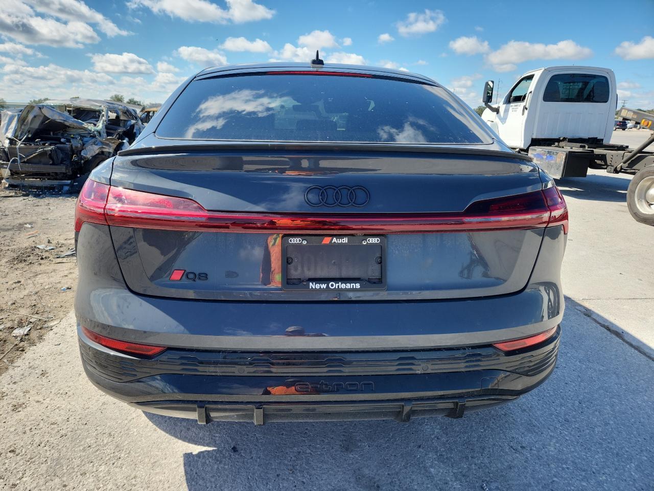 2024 Audi Q8 E-Tron Sportback Prestige - Фото 6