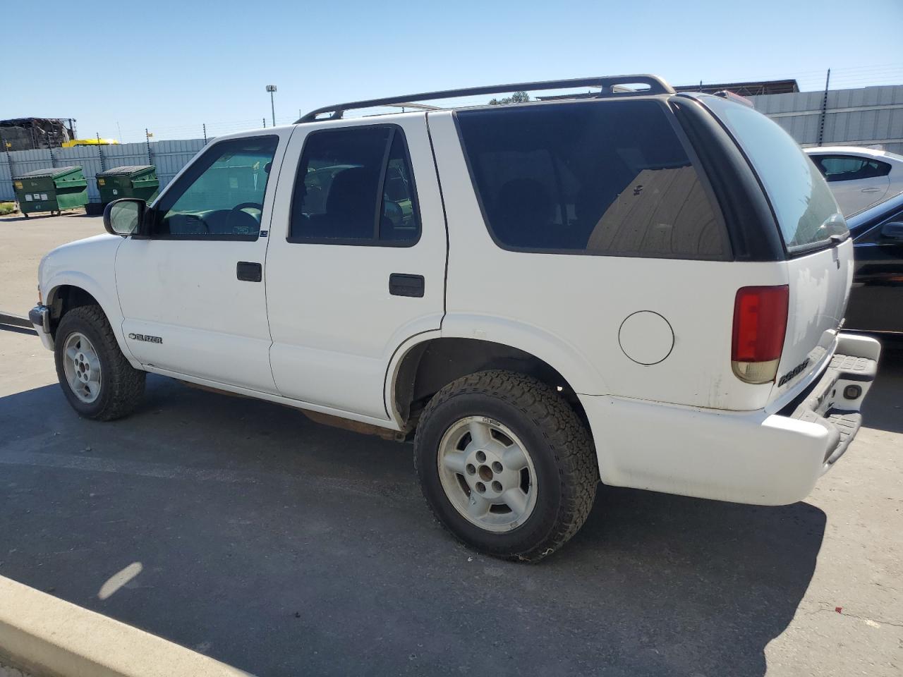 2000 Chevrolet Blazer - Фото 2