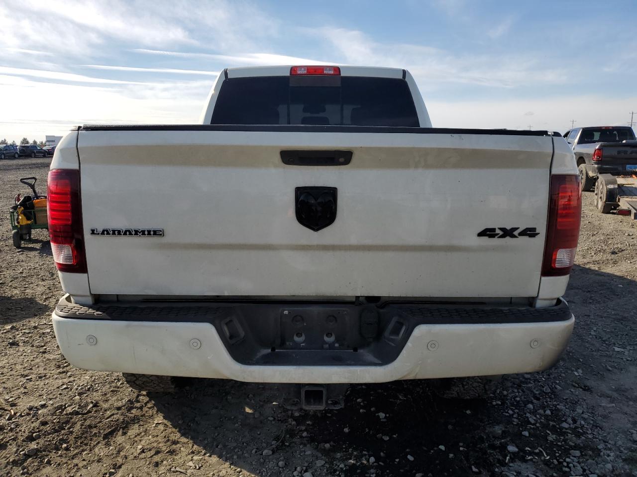 2016 Ram 2500 Laramie - Фото 6