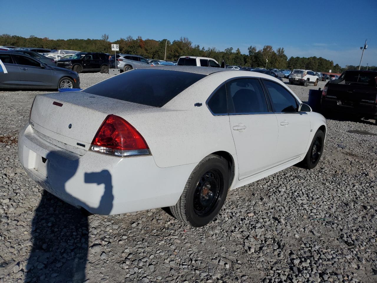 2014 Chevrolet Impala Limited Police - Фото 3