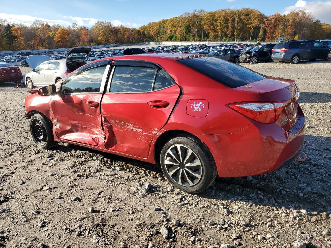 2015 Toyota Corolla Le - Фото 2