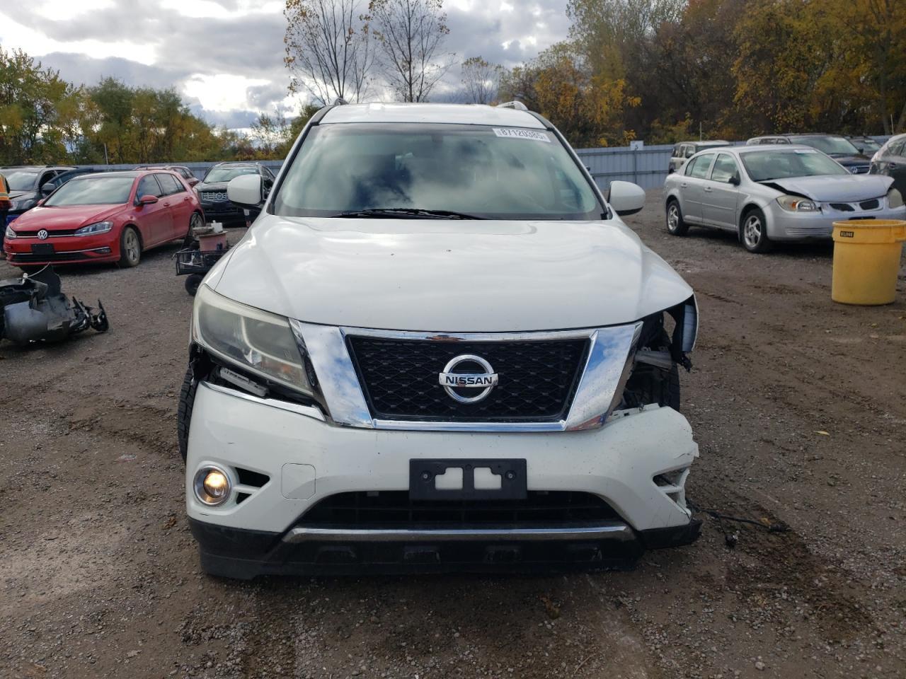 2013 Nissan Pathfinder S - Image 5