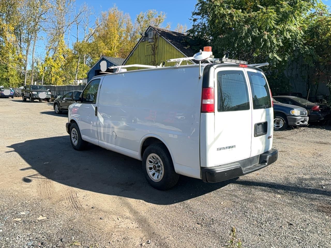 2013 GMC Savana G1500 - Image 3