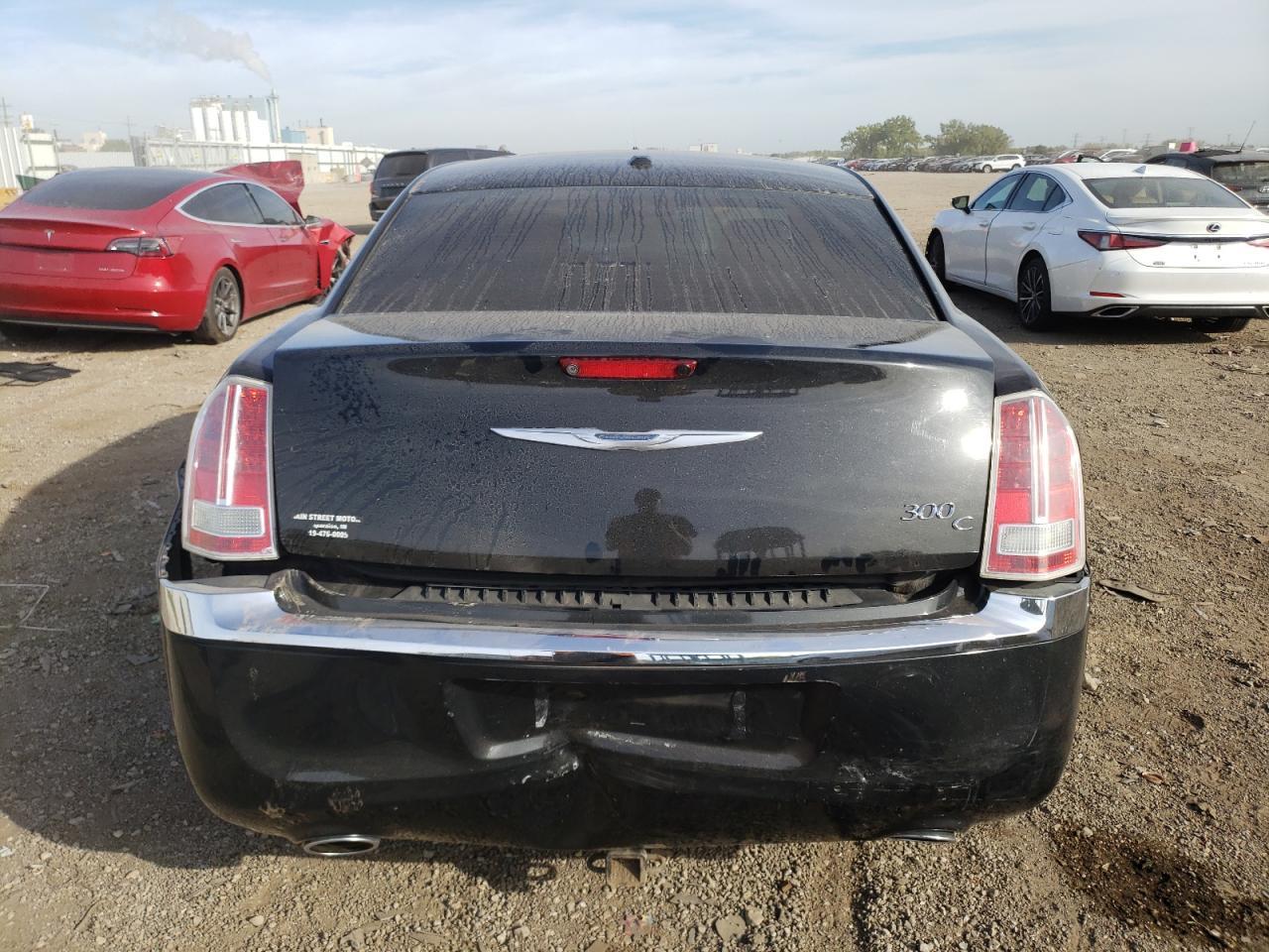 2014 Chrysler 300C - Фото 6