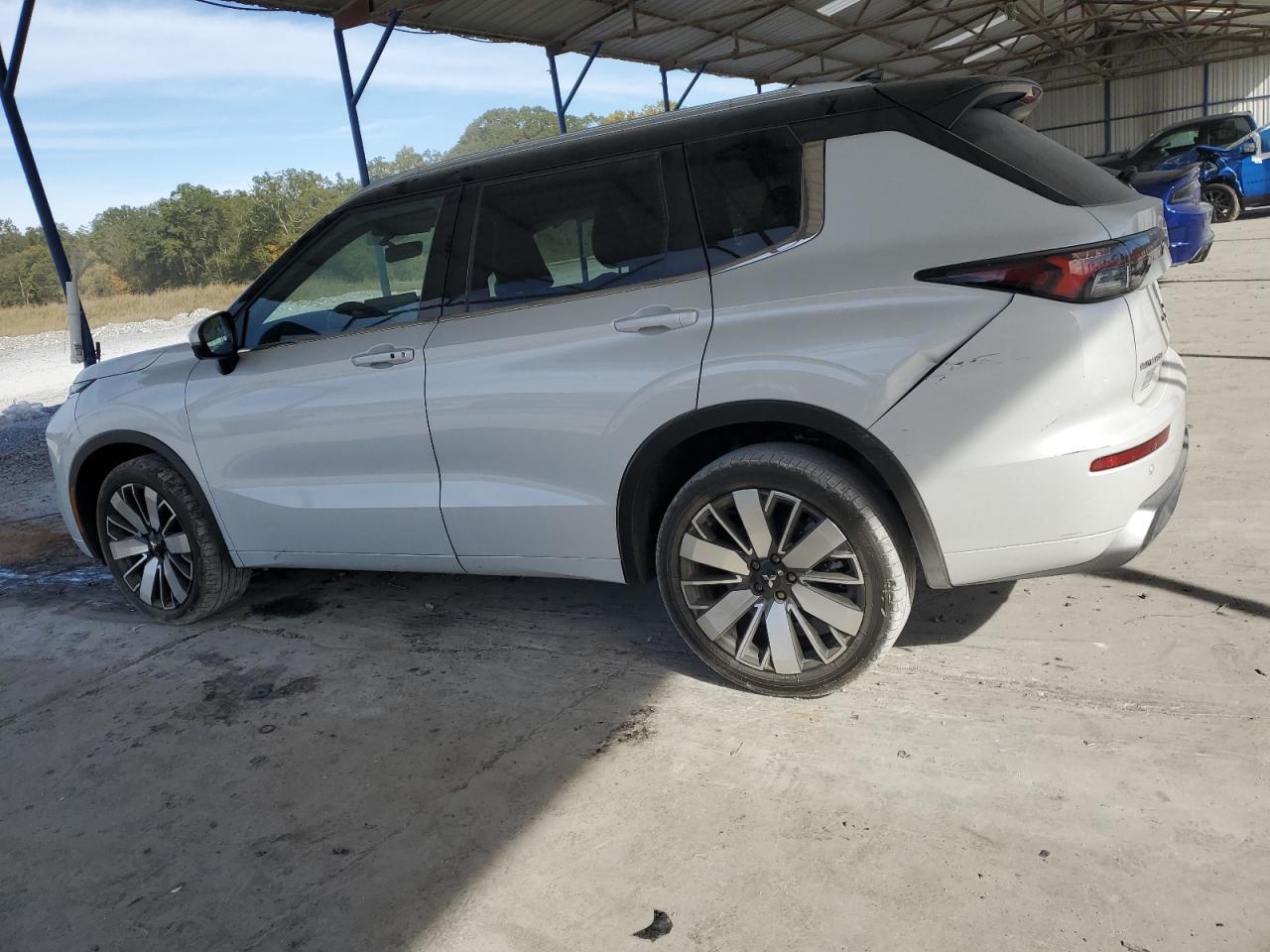 2025 Mitsubishi Outlander Sel - Фото 2