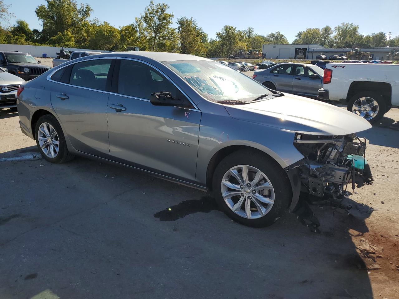 2024 Chevrolet Malibu Lt - Image 4