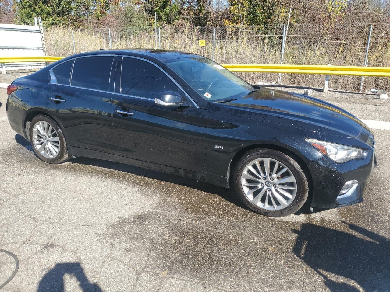 2019 Infiniti Q50 Luxe - Фото 4