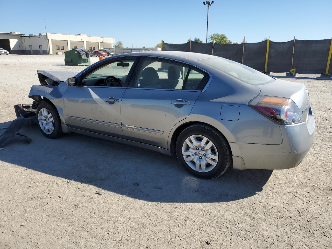 2009 Nissan Altima 2.5 - Image 2