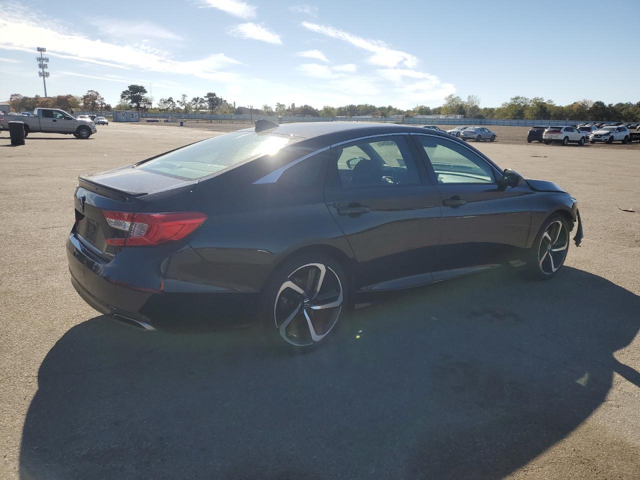 2022 Honda Accord Sport - Image 3