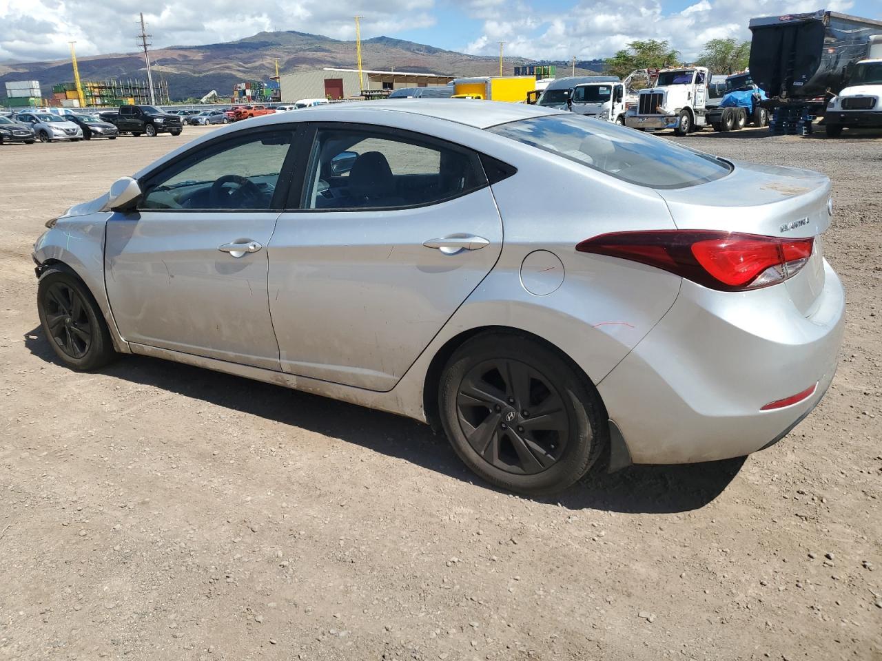 2015 Hyundai Elantra Se - Image 2