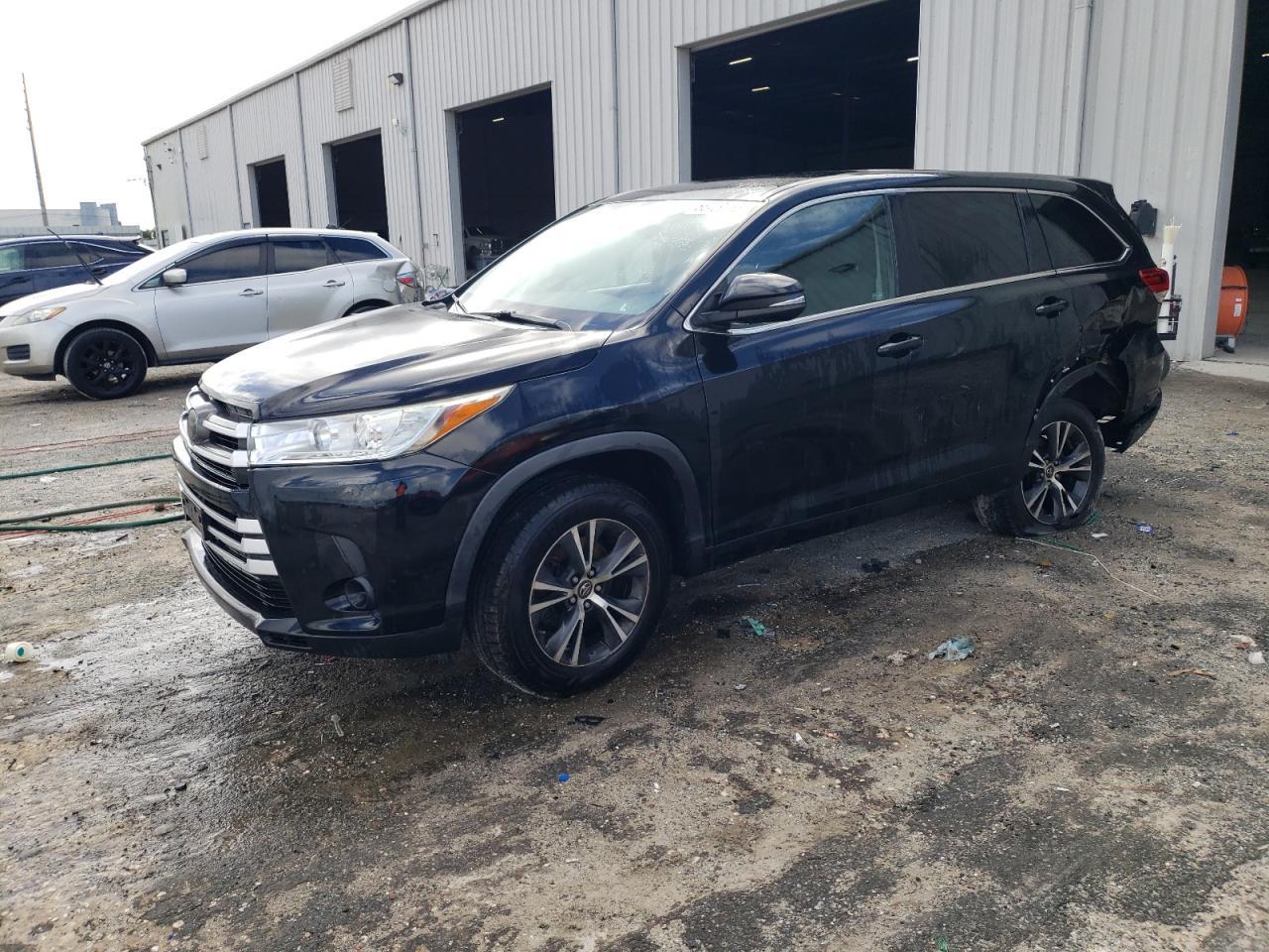 2018 Toyota Highlander Le