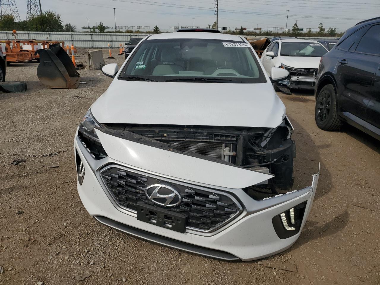 2020 Hyundai Ioniq Se - Фото 5