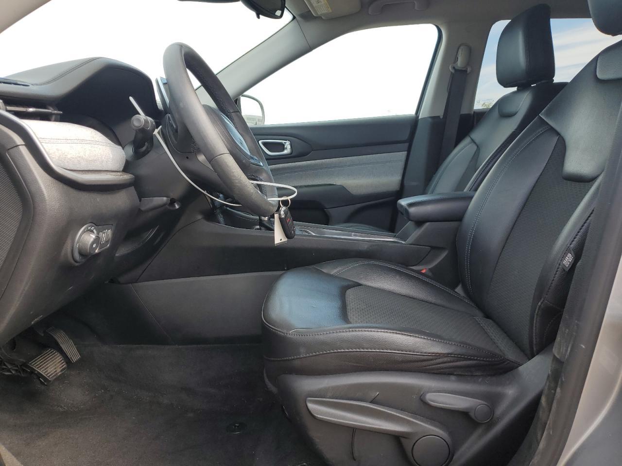 2022 Jeep Compass Latitude - Image 7