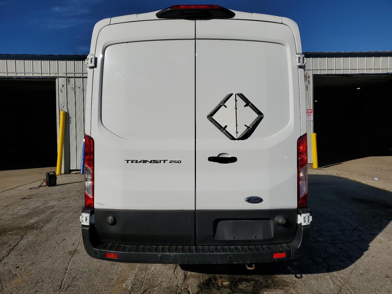 2023 Ford Transit 250 Delivery Van - Image 6