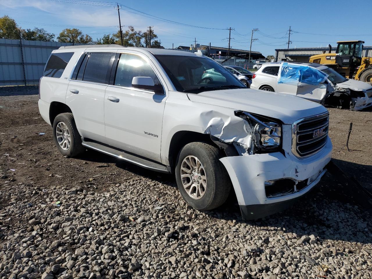 2020 GMC Yukon Slt - Фото 4