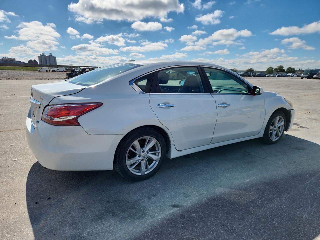 2013 Nissan Altima 2.5 - Image 3