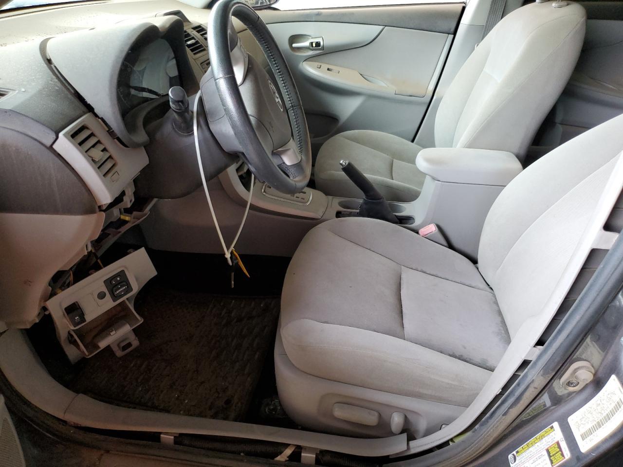 2013 Toyota Corolla Base - Image 7