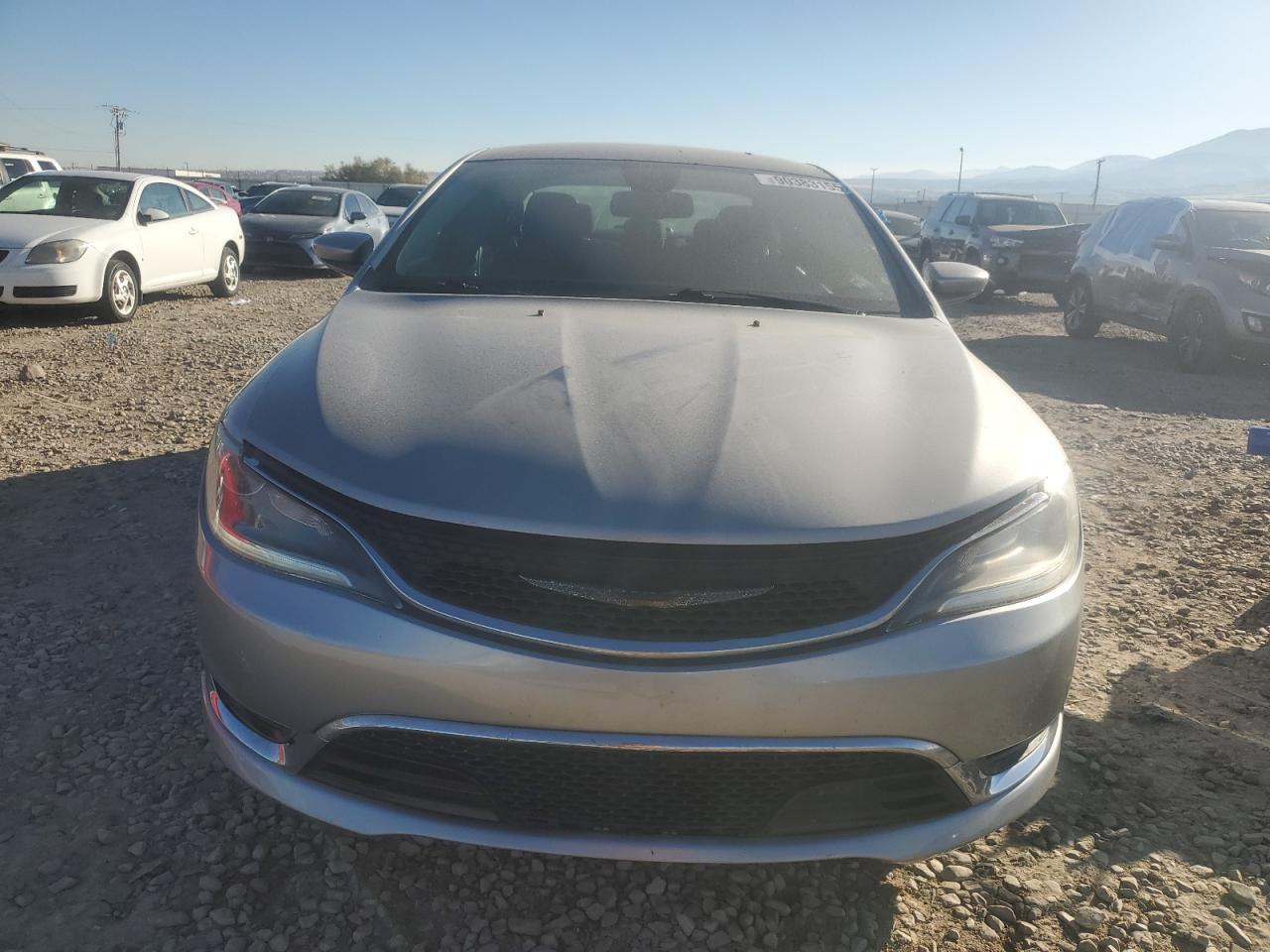 2015 Chrysler 200 Limited - Image 5