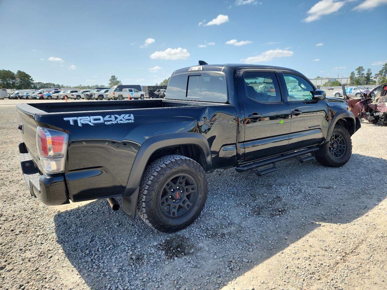 2021 Toyota Tacoma Double Cab - Image 3
