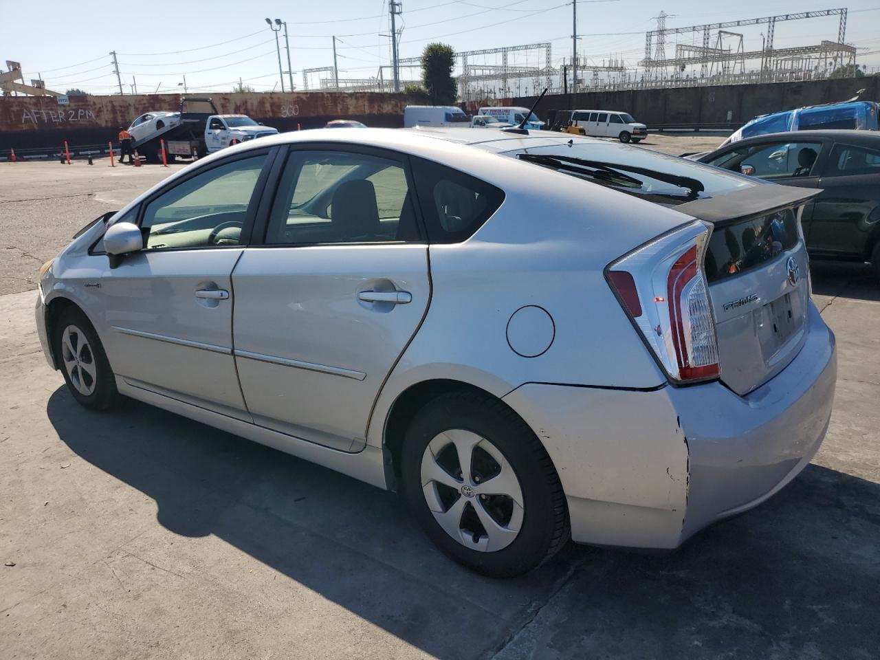 2013 Toyota Prius - Image 2