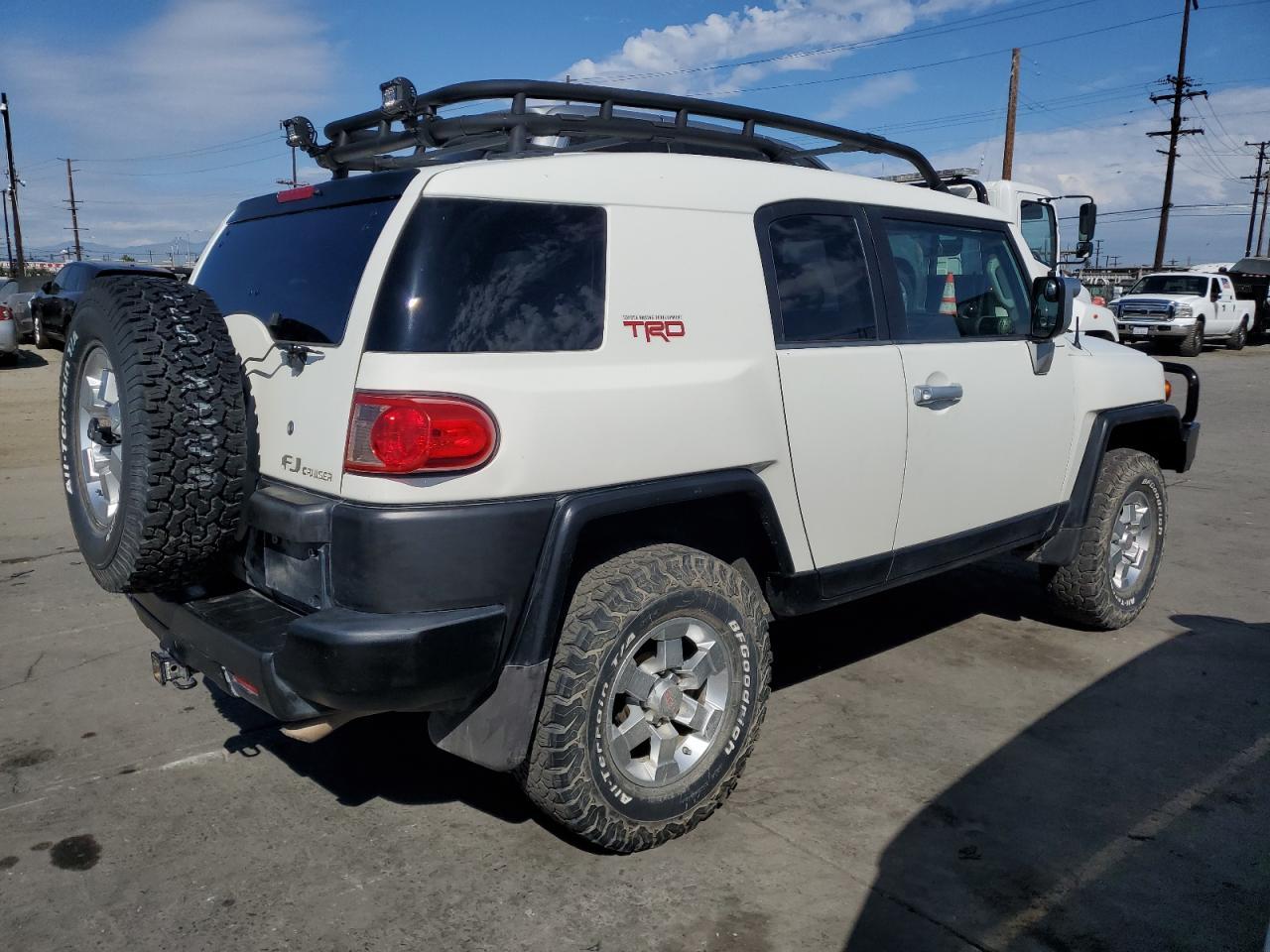 2009 Toyota Fj Cruiser - Фото 3