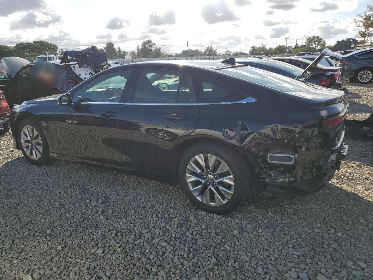 2022 Toyota Mirai Le - Image 2