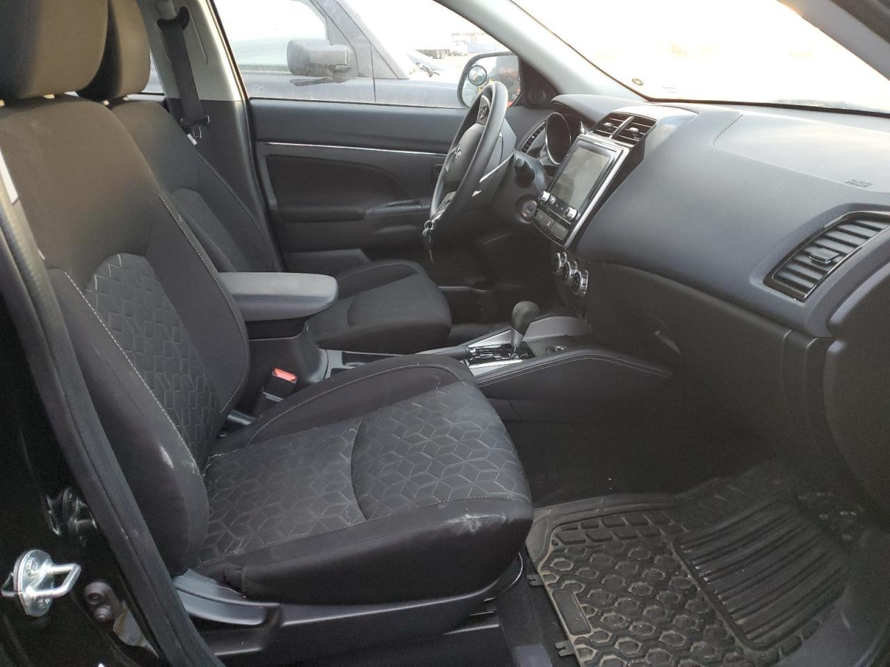2022 Mitsubishi Rvr Es - Image 7