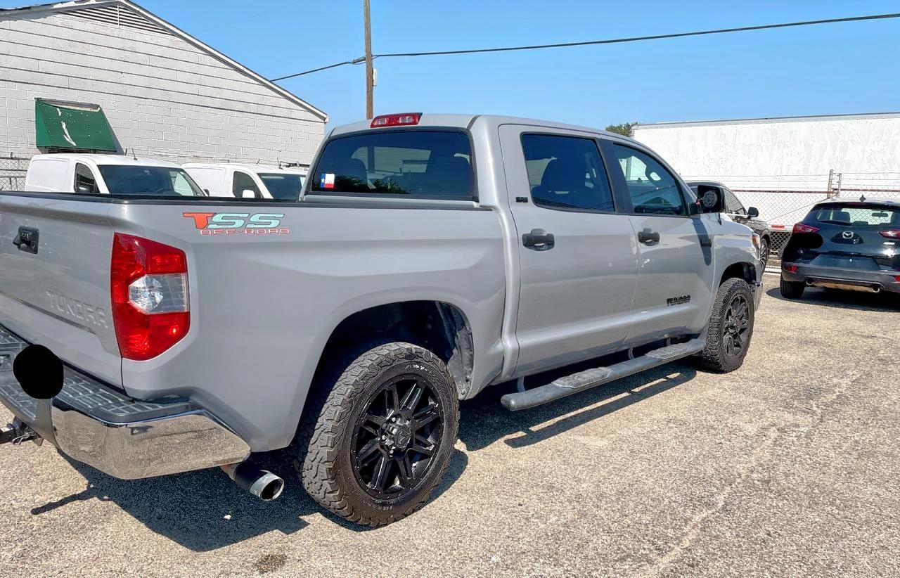 2019 Toyota Tundra Crewmax Sr5 - Image 4