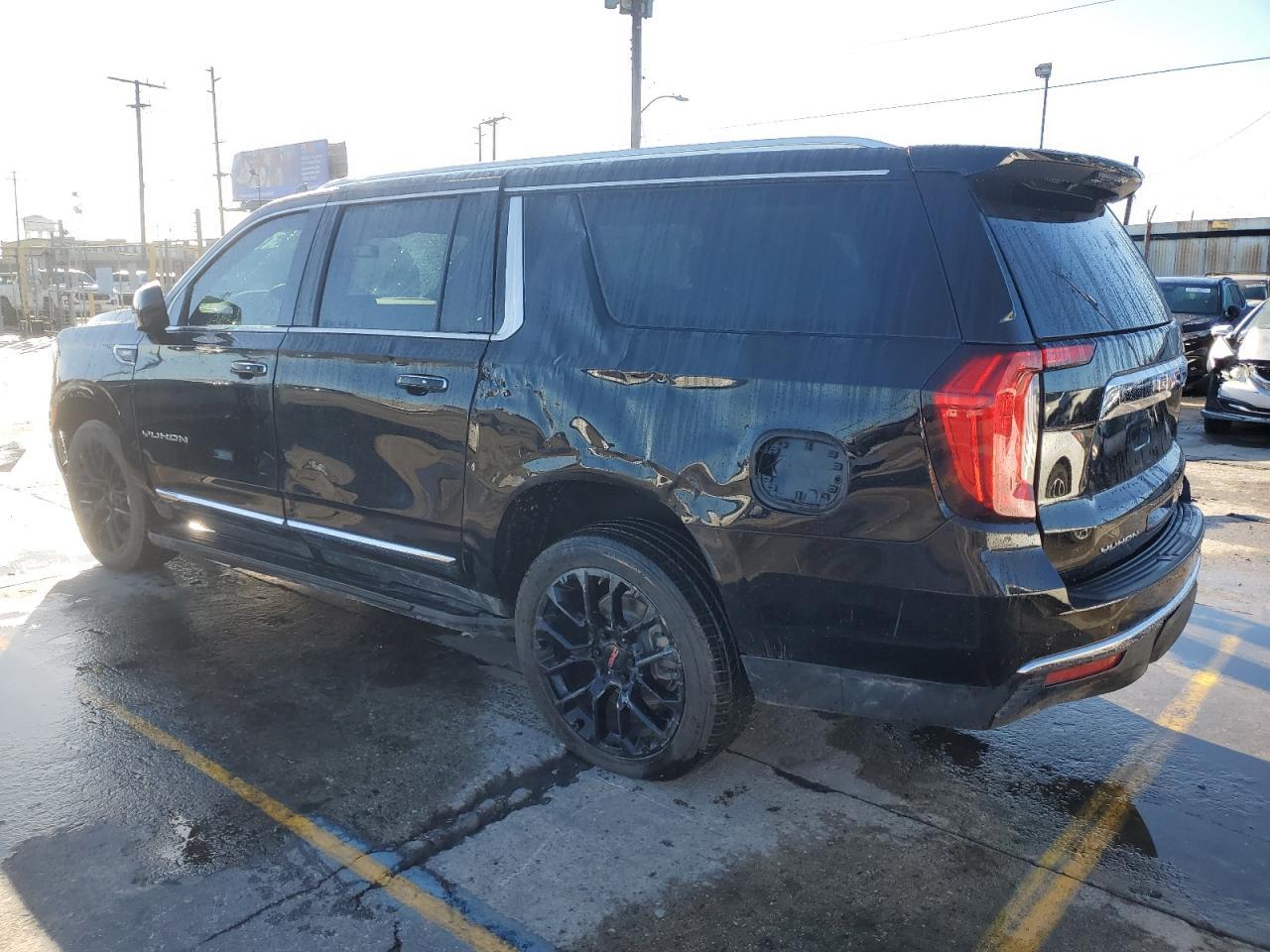 2023 GMC Yukon Xl C1500 Slt - Фото 2