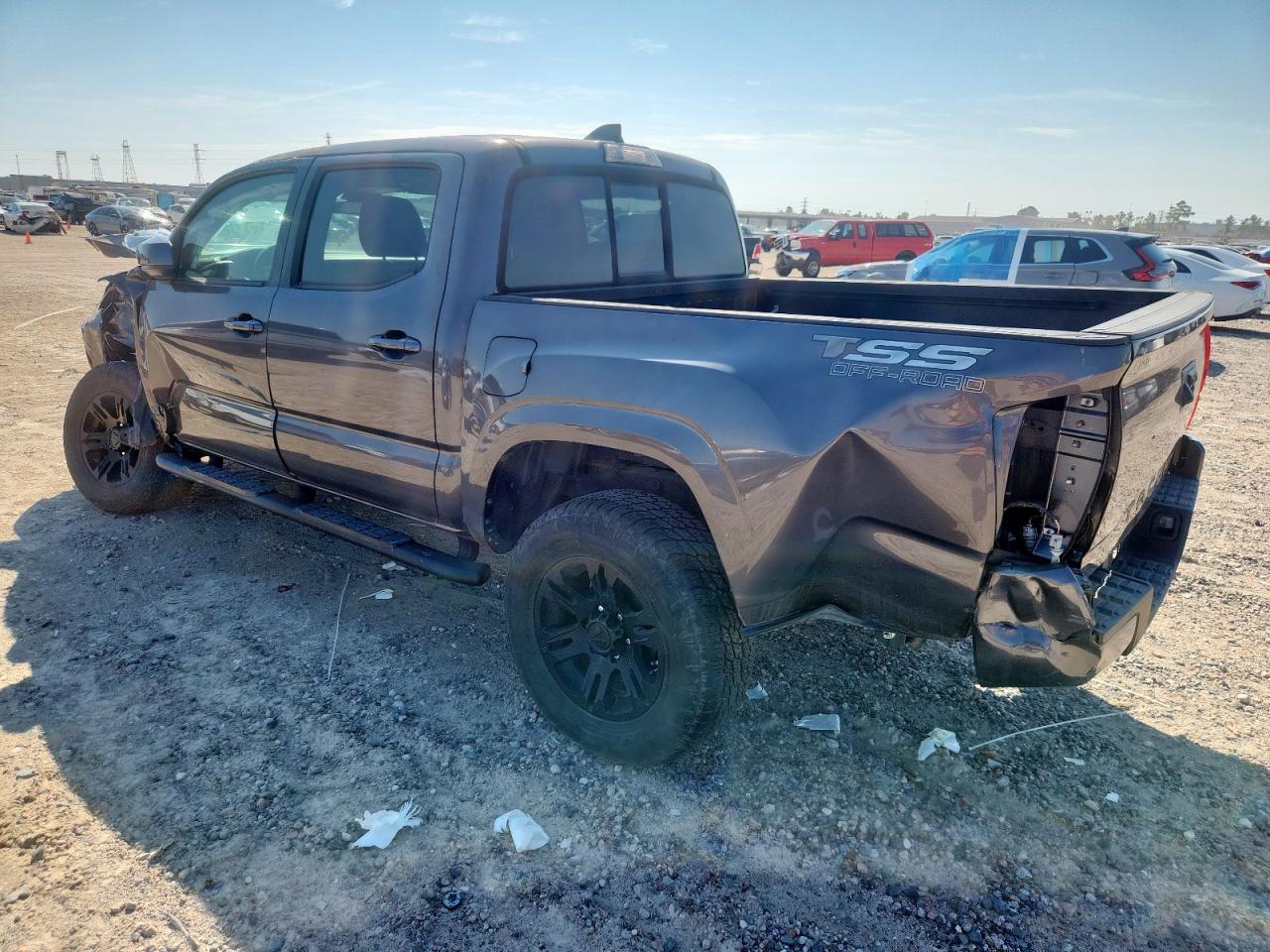 2022 Toyota Tacoma Double Cab - Image 2