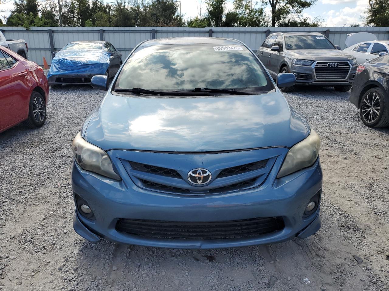 2013 Toyota Corolla Base - Image 5