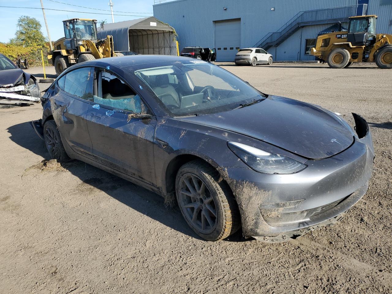 2023 Tesla Model 3 - Image 4