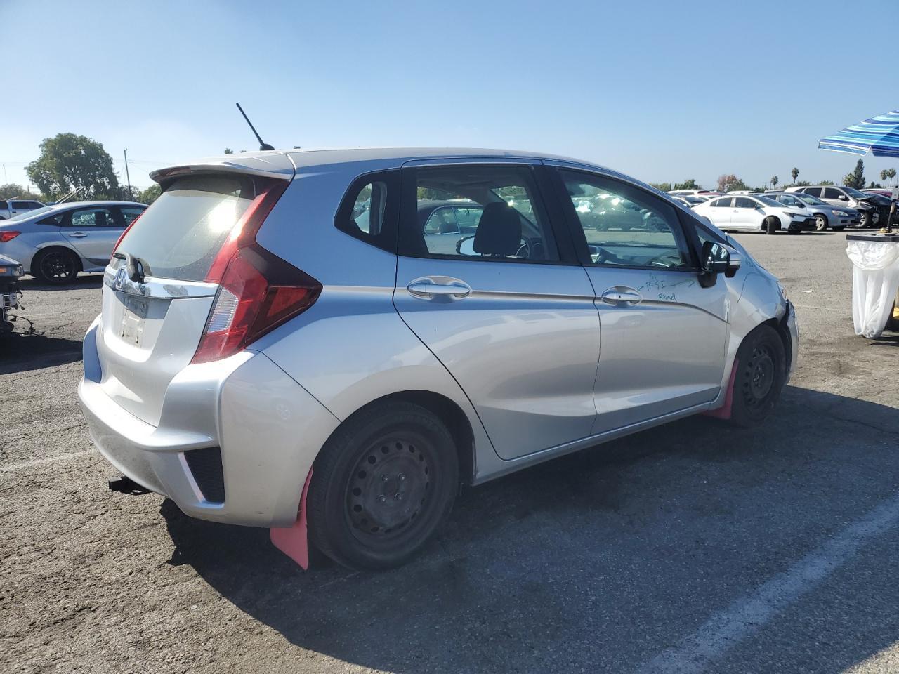 2016 Honda Fit Ex - Image 3