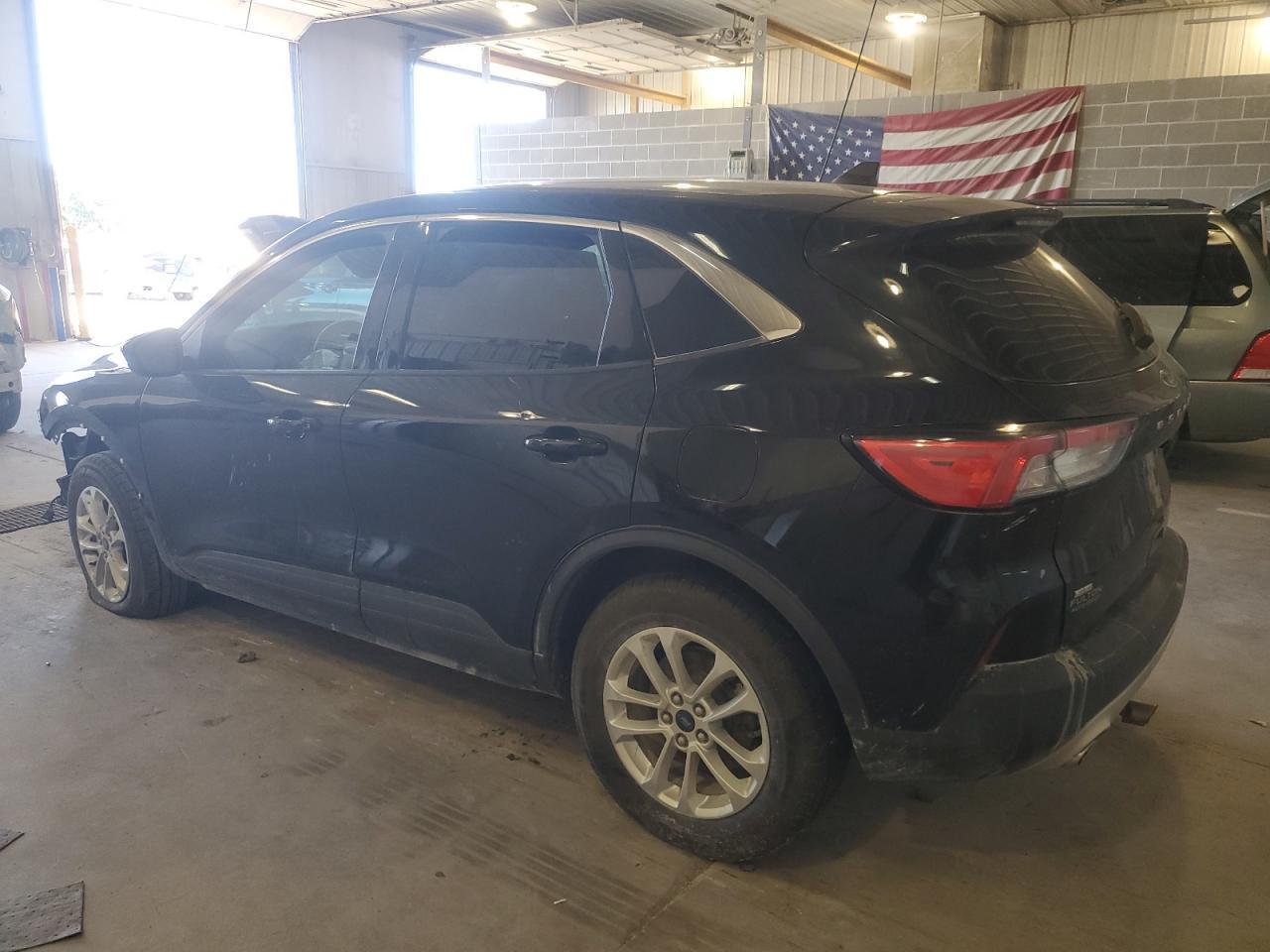 2020 Ford Escape Se - Фото 2