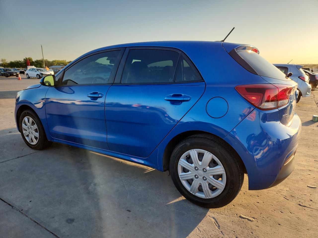 2021 Kia Rio S - Image 2