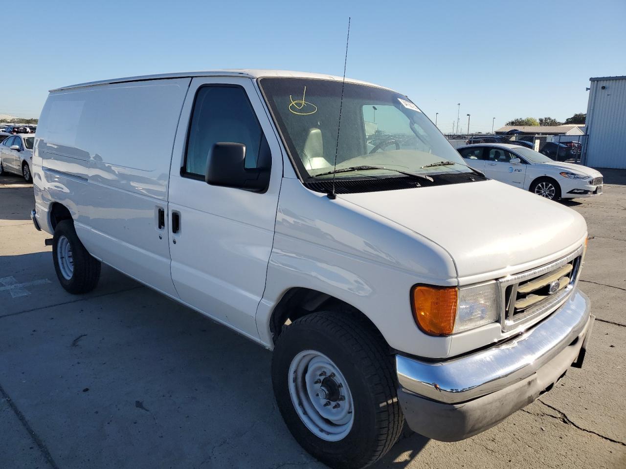 2006 Ford Econoline E250 Van - Image 4
