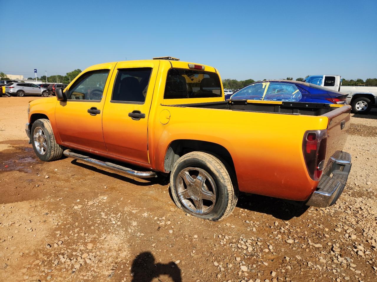 2005 GMC Canyon - Фото 2