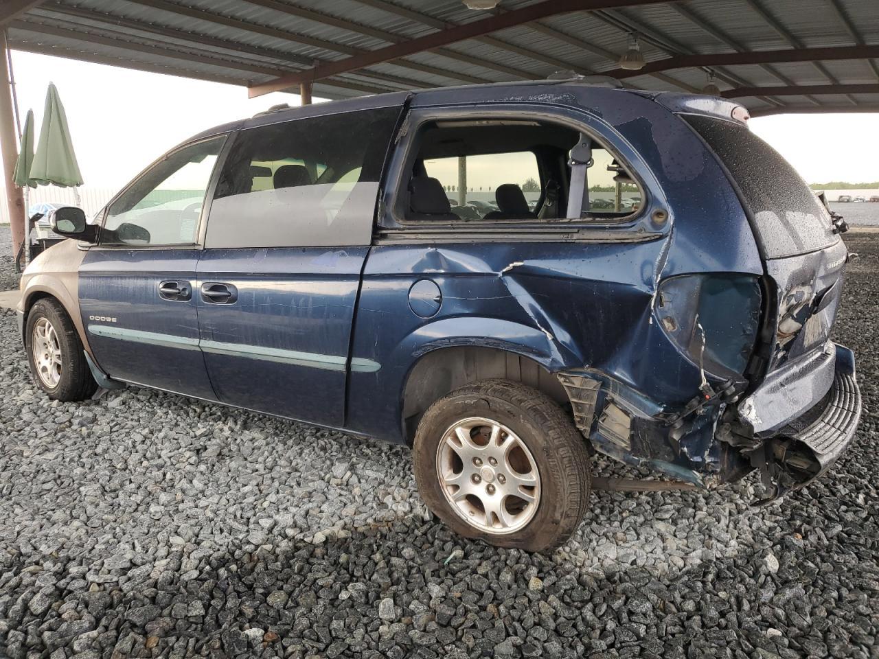 2001 Dodge Grand Caravan Sport - Image 2