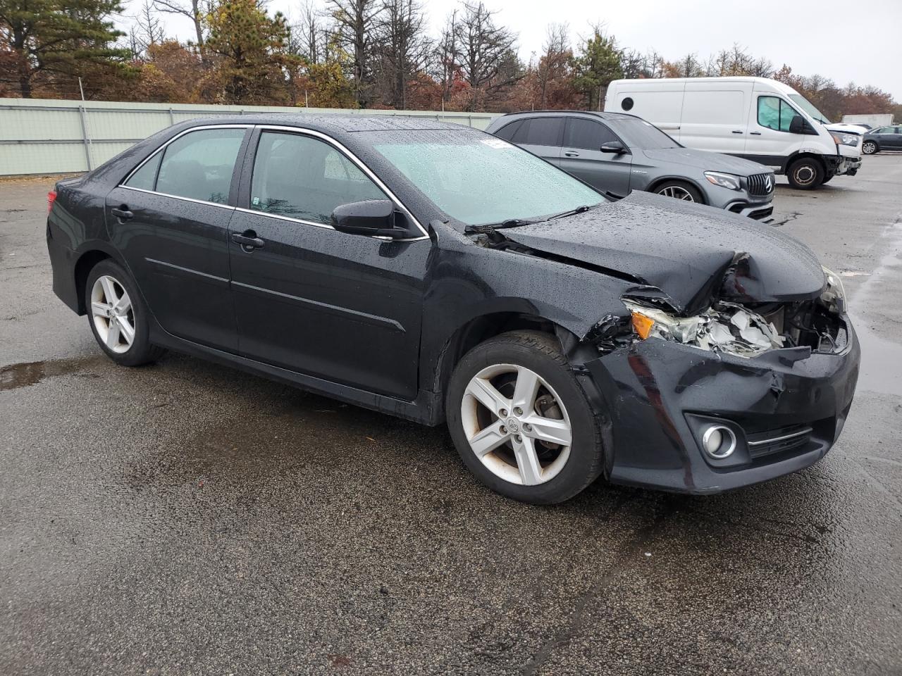 2014 Toyota Camry L - Фото 4