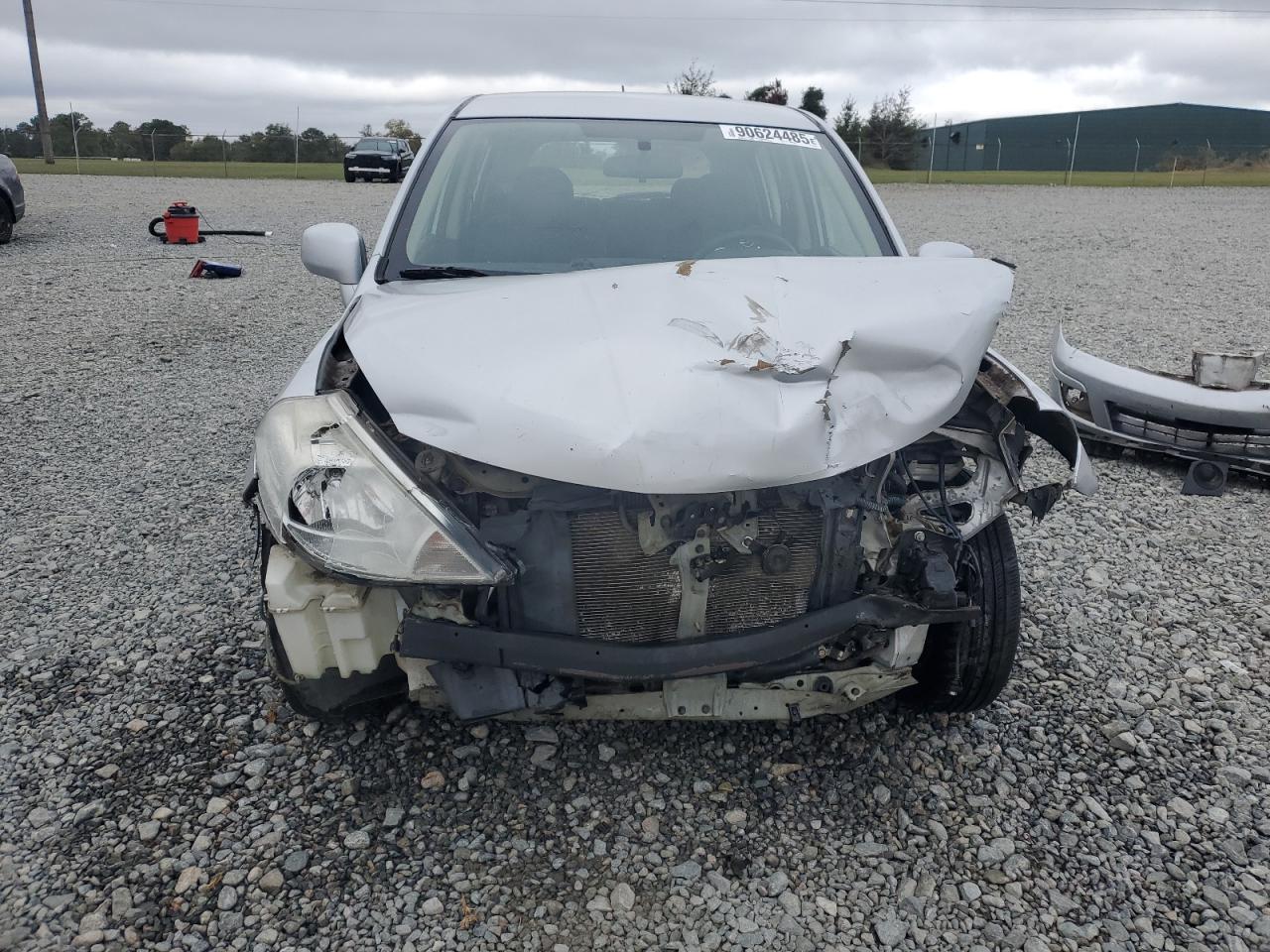 2010 Nissan Versa S - Фото 5