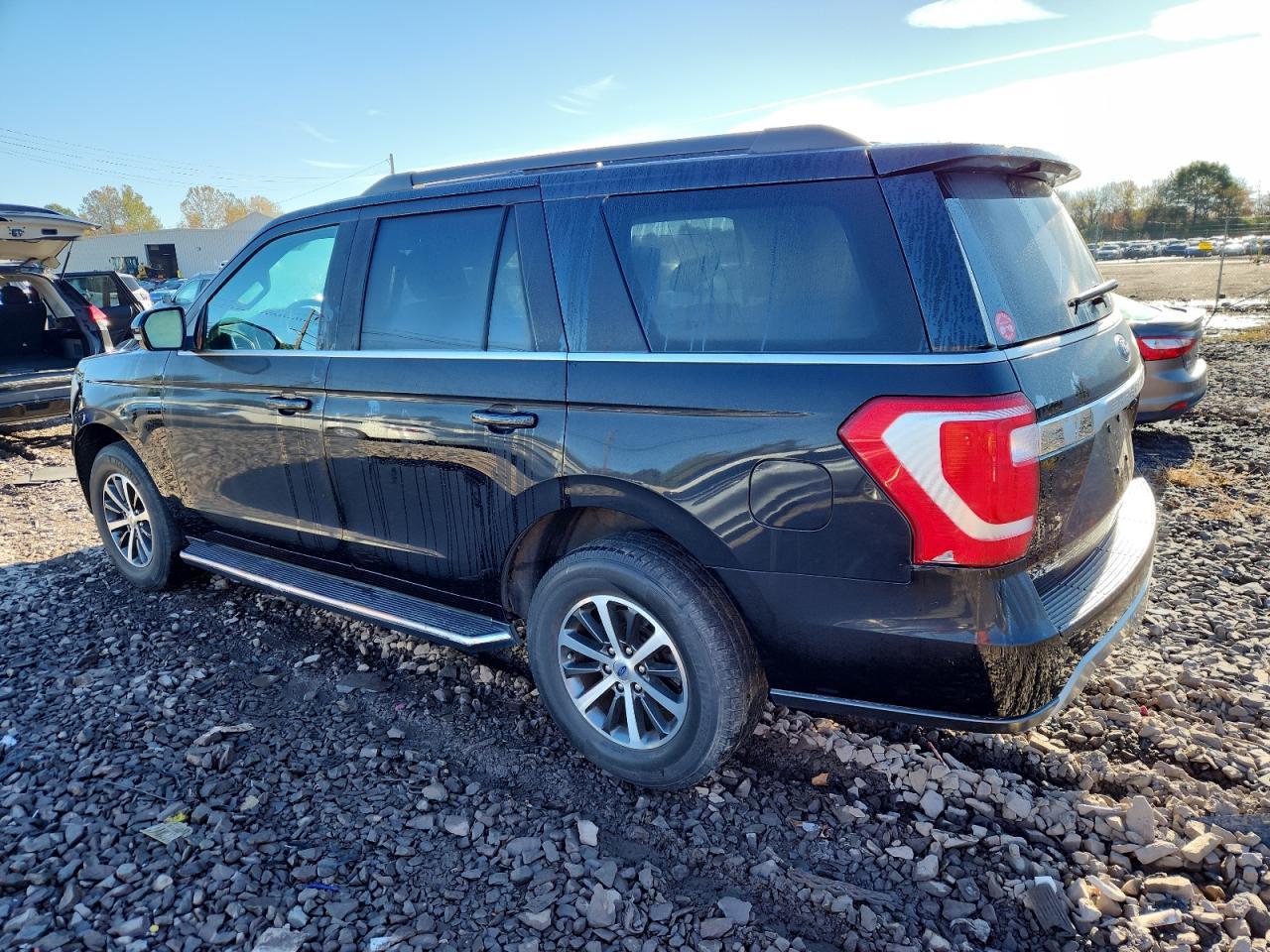 2019 Ford Expedition Xlt - Image 2