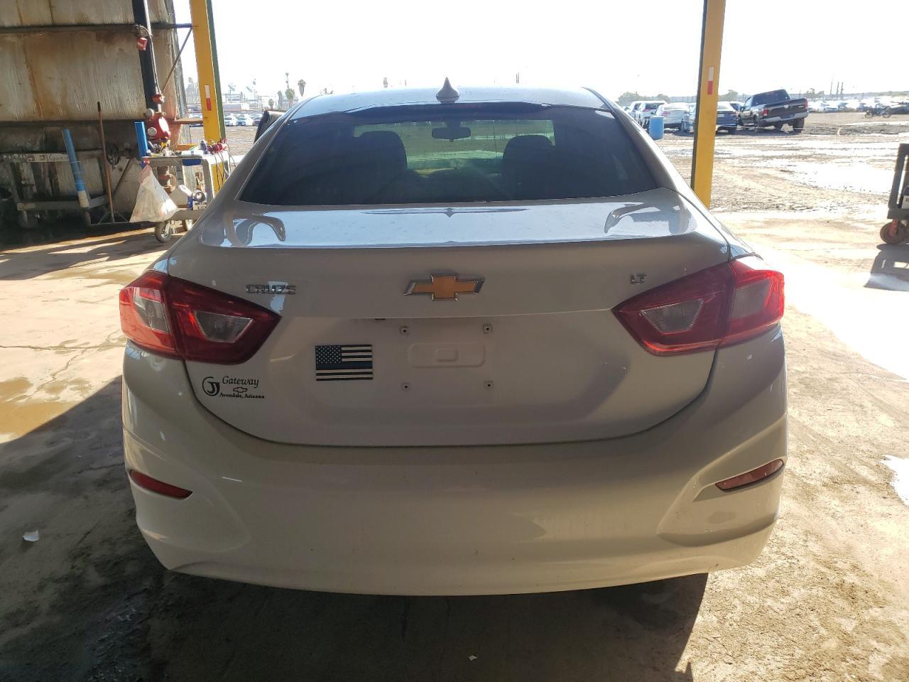 2019 Chevrolet Cruze Lt - Image 6